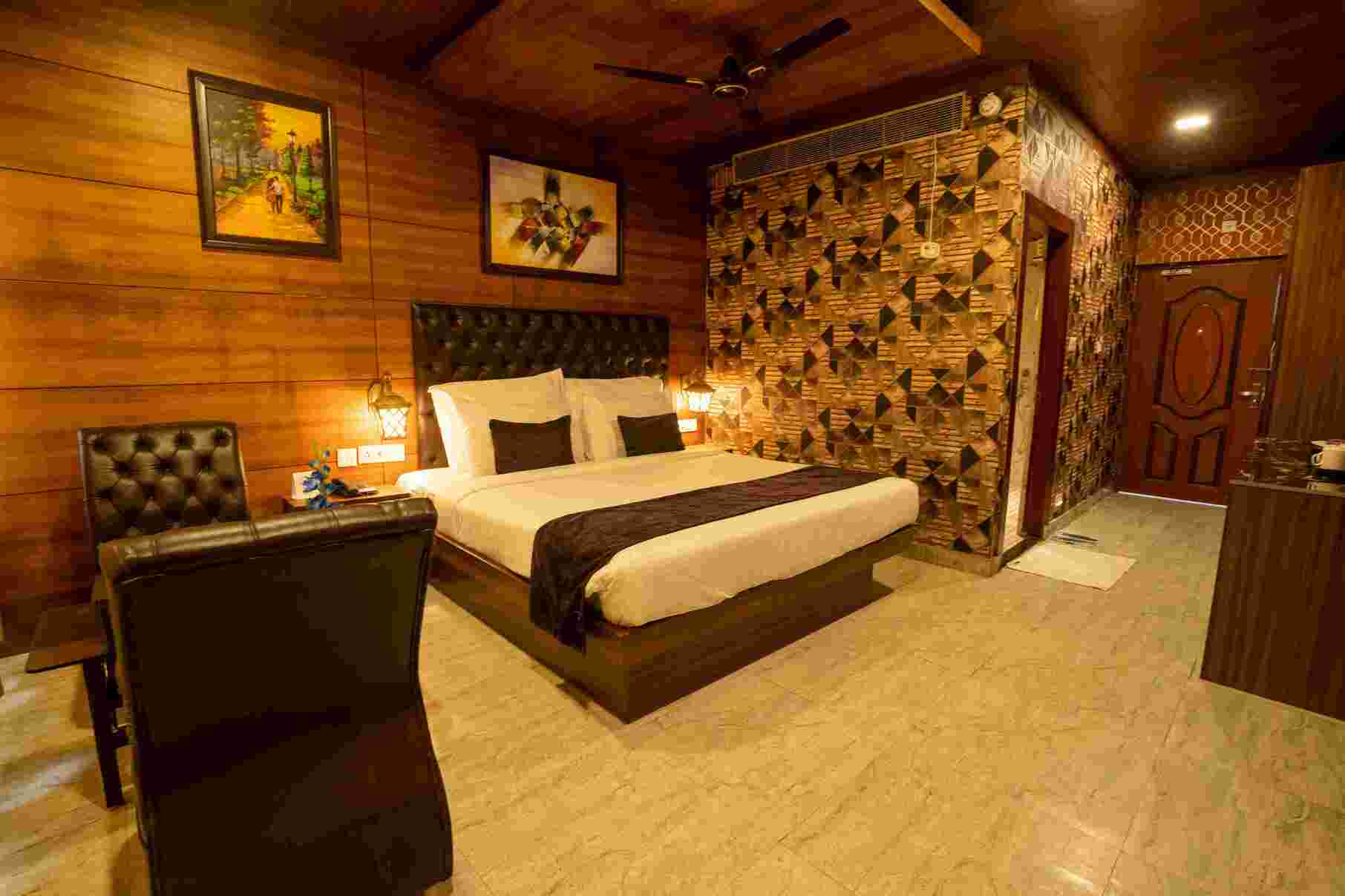 neil resort booking hotel aquays neil